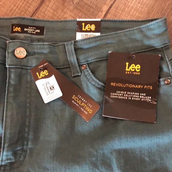 NWT Lee Women’s Skinny Leg Jeans - Picture 8 of 13